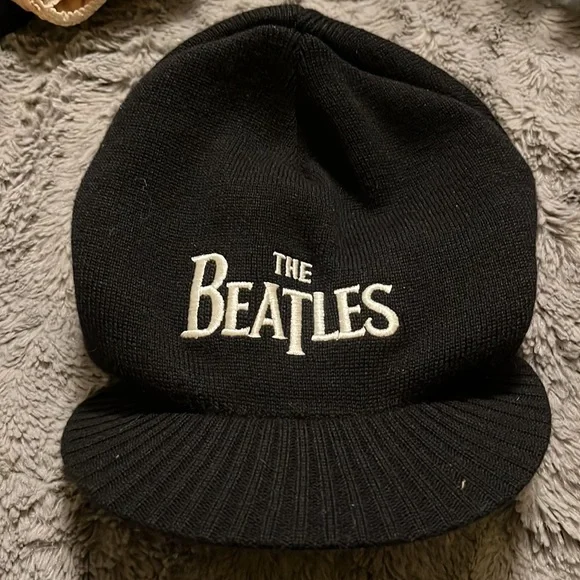 Beatles knit cap - Picture 2 of 8